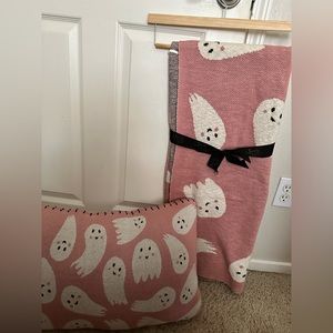 Pink Ghost Blanket and Ghost Pillow